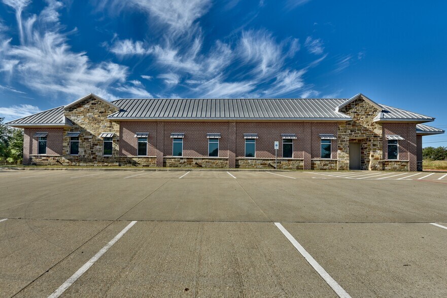More Photos Of 4007 Victoria Ave, College Station Medical For Sale