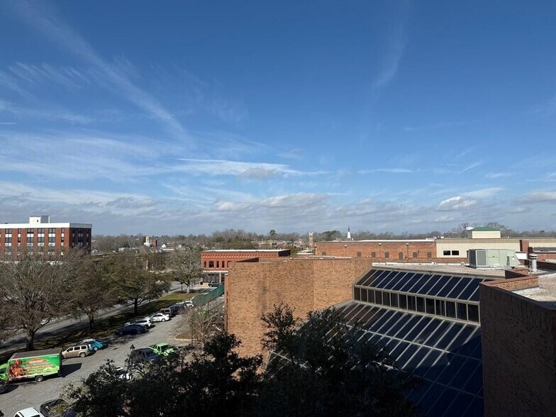 More Photos Of 327 Main St, Greenwood Office For Sale