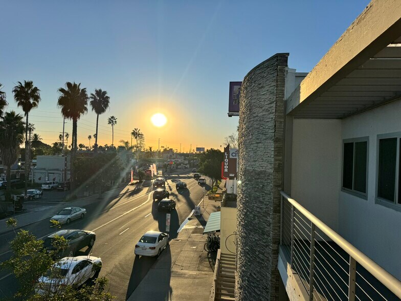 More Photos Of 1940 Garnet Ave, San Diego Medical For Sale