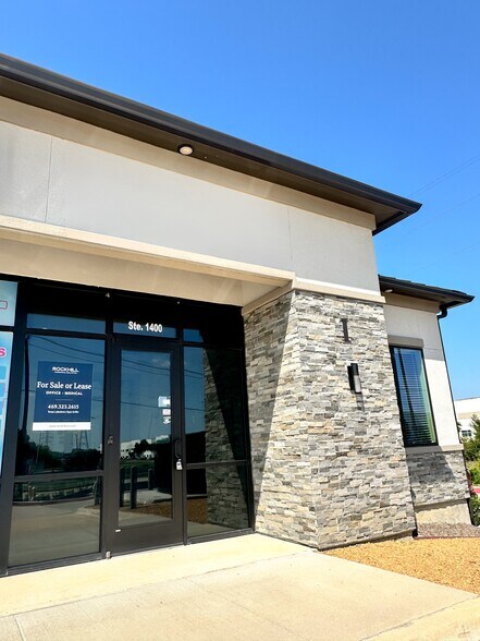 More Photos Of , Plano Office For Sale