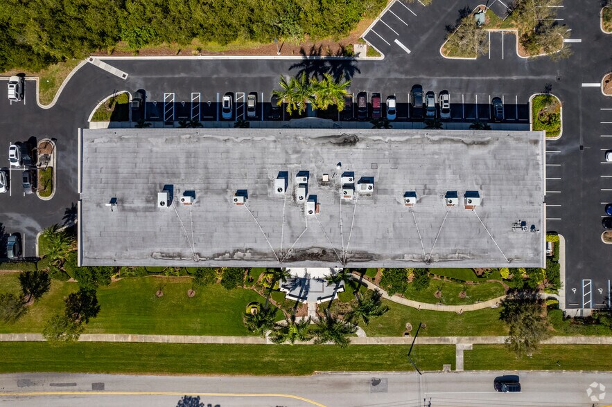 More Photos Of 9500 Koger Blvd N, Saint Petersburg Unknown For Lease