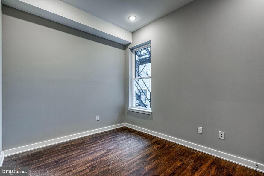 More Photos Of 1316 S Broad St, Philadelphia Apartments For Sale