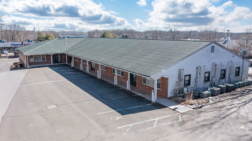 More Photos Of 477 Boston Post Rd, Orange General Retail For Sale