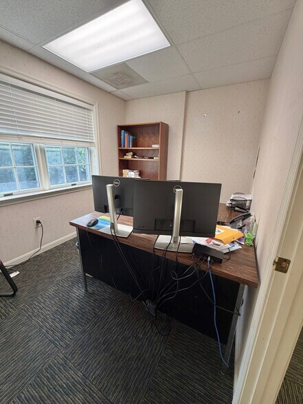More Photos Of , Upper Marlboro Office For Sale
