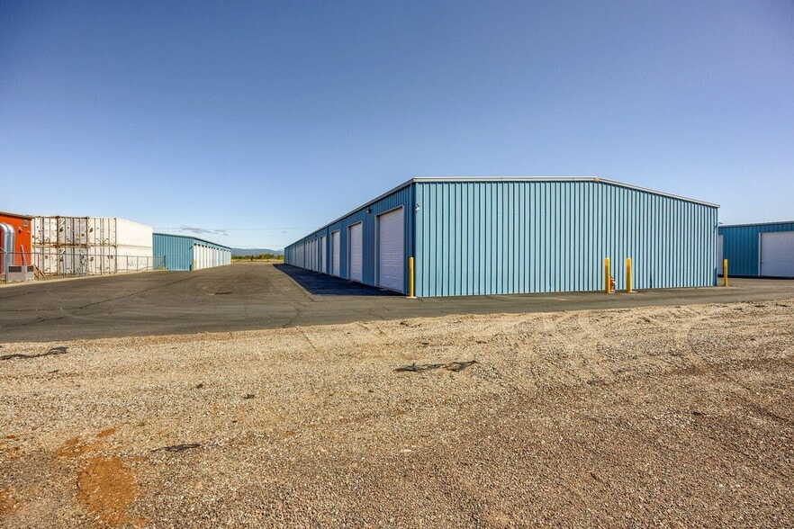 More Photos Of 1400 Avenue G, White City Self Storage For Sale