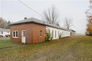 More Photos Of 4630 W Hickory Rd, Hickory Corners Garden Center For Sale