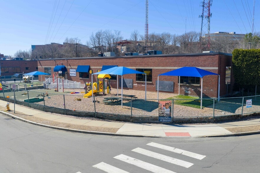 Primary Photo Of 206 A St, Needham Schools For Lease