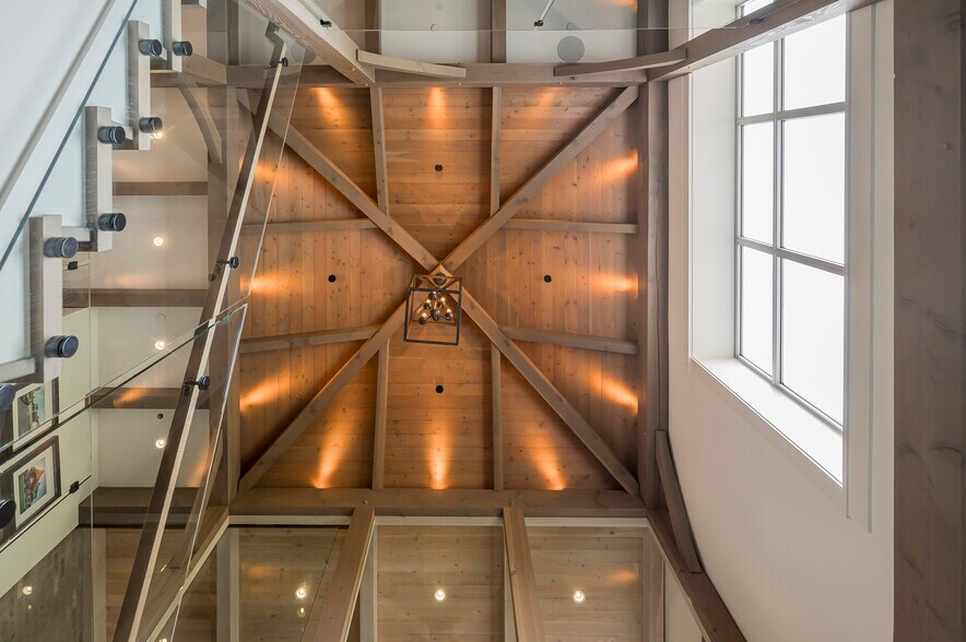 More Photos Of 6039 196 St, Surrey Showroom For Sale