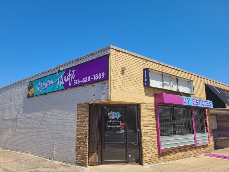 More Photos Of 751-753 Merrick Rd, Baldwin Storefront Retail Office For Lease