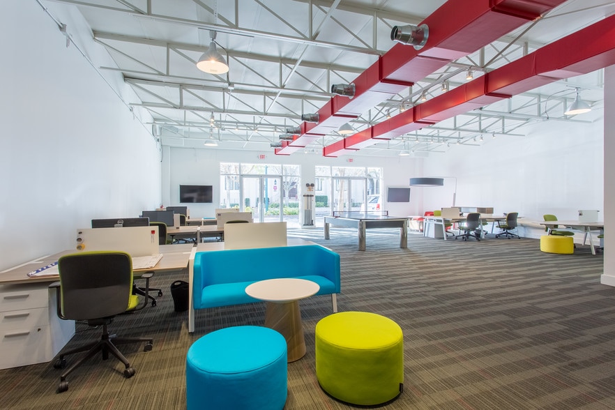 More Photos Of 127 N Magnolia Ave, Orlando Office For Sale