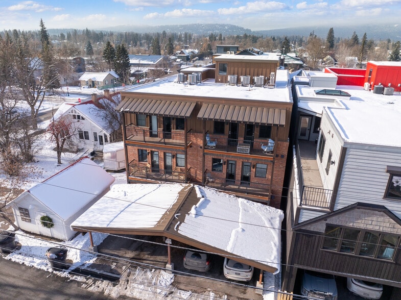 More Photos Of 325 Central Ave, Whitefish Storefront Retail Office For Sale