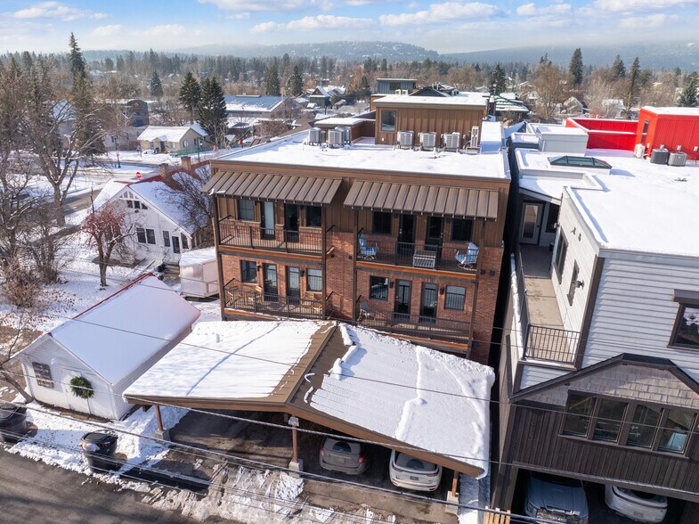 More Photos Of 325 Central Ave, Whitefish Storefront Retail Office For Sale