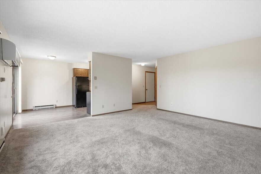 More Photos Of 754 E 11th St, New Richmond Apartments For Sale
