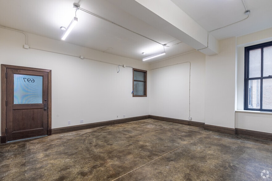 More Photos Of 275 4th St E, Saint Paul Office For Lease