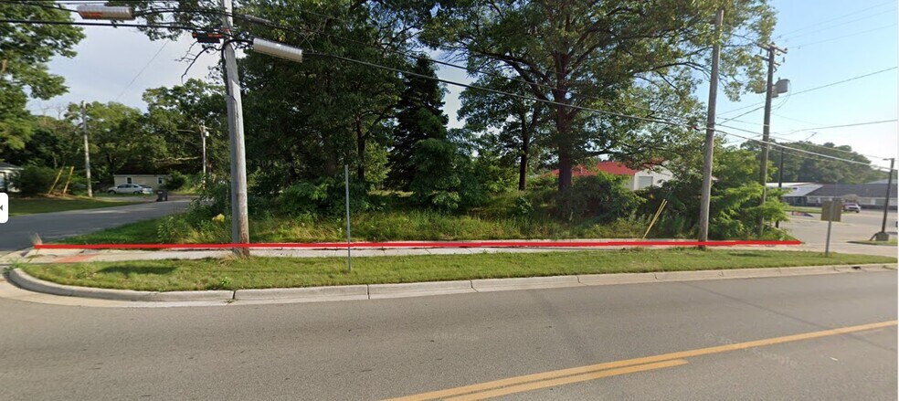 Primary Photo Of 839 E Broadway Ave, Norton Shores Land For Sale