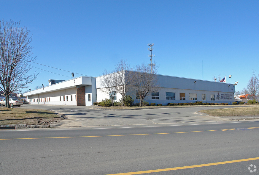 Primary Photo Of 245 Locust St, Hartford Showroom For Sale