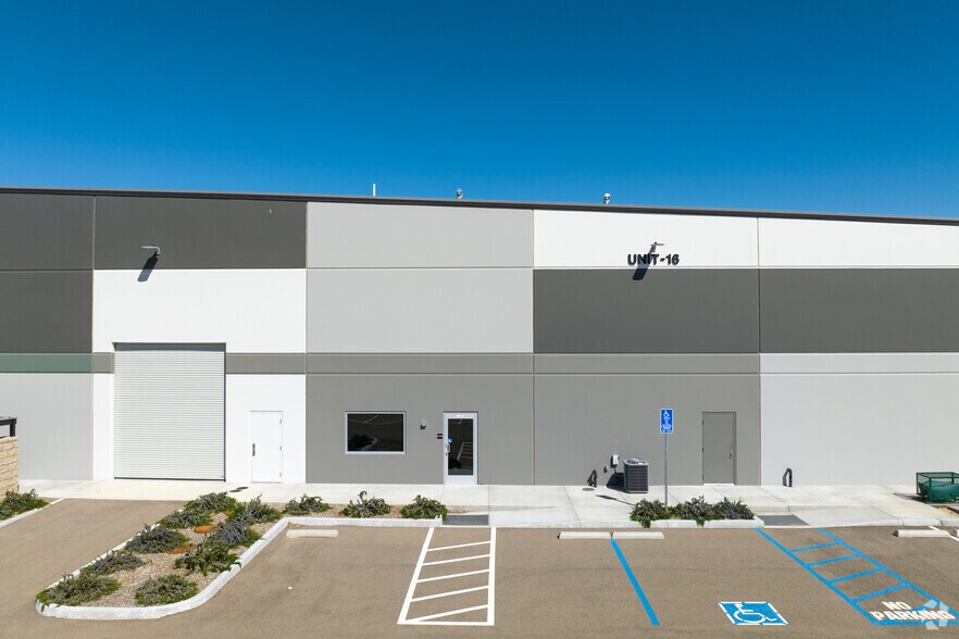 More Photos Of 9841D Bartlett Ave, Adelanto Warehouse For Sale