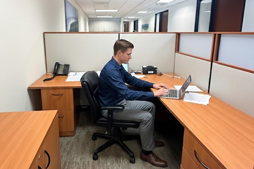 More Photos Of 100 Wilshire Blvd, Santa Monica Coworking Space