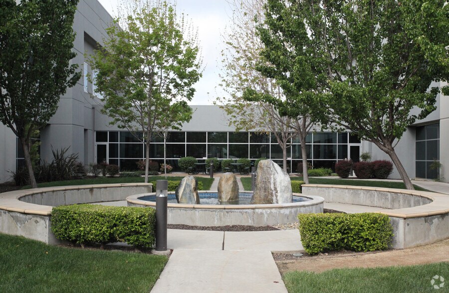 More Photos Of 10940 White Rock Rd, Rancho Cordova Coworking Space