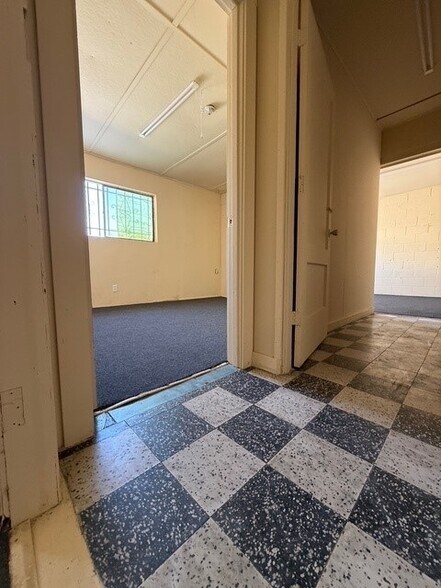 More Photos Of 4435 S Santa Fe Ave, Vernon Distribution For Lease