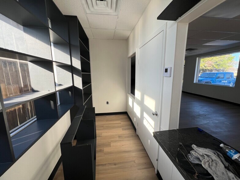 More Photos Of 203 W Judge Perez Dr, Chalmette Freestanding For Lease