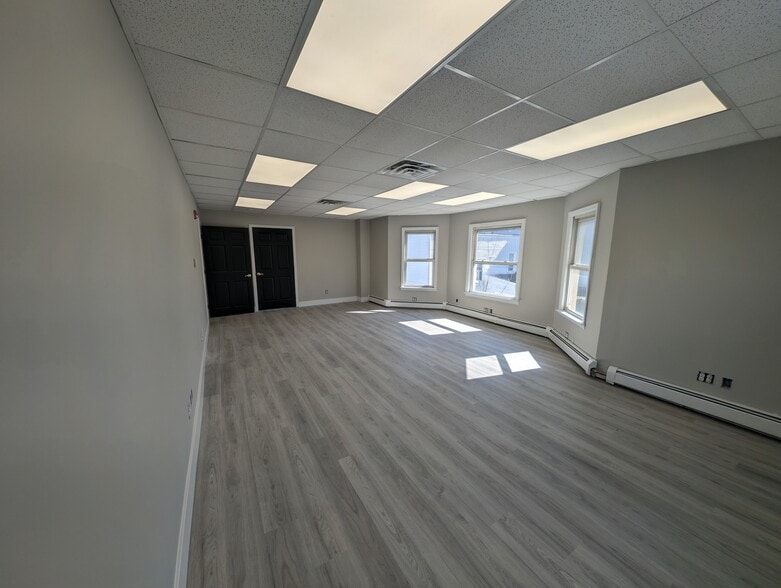 More Photos Of 1284 N Broad St, Hillside Office For Lease
