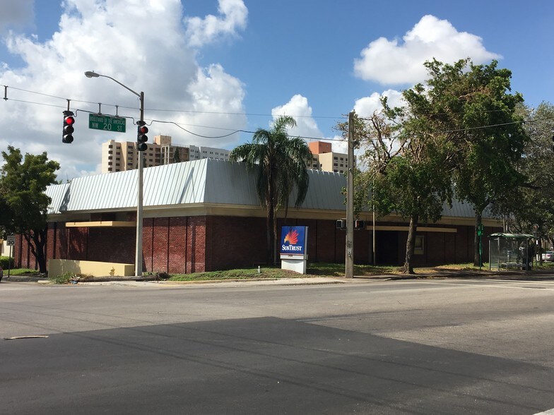More Photos Of 1400 NW 20th St, Miami Bank For Sale