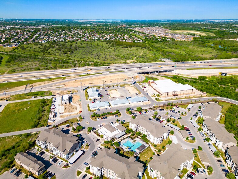 More Photos Of 7323 N Loop 1604 E, San Antonio Office For Sale