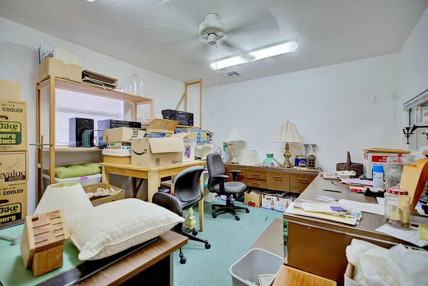 More Photos Of 2815 State Road 17 S, Avon Park Light Distribution For Sale