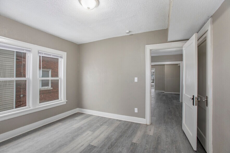 More Photos Of 3214-3220 Saint John Ave, Kansas City Apartments For Sale