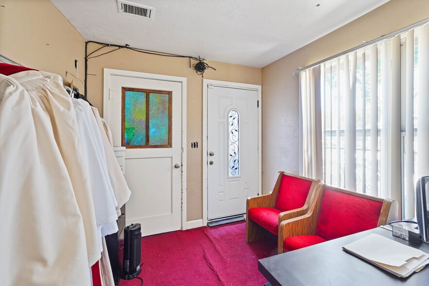 More Photos Of 2703 California St, Berkeley Religious Facility For Sale