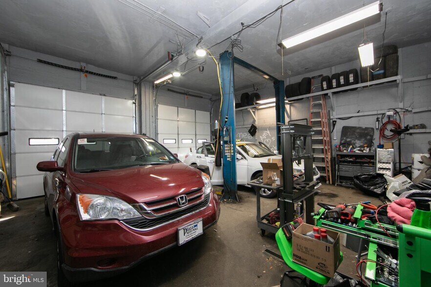 More Photos Of 201 Saint Mihiel Dr, Delran Auto Dealership For Sale