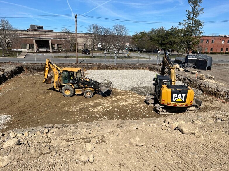 More Photos Of 116 Lundquist Dr, Braintree Land For Lease