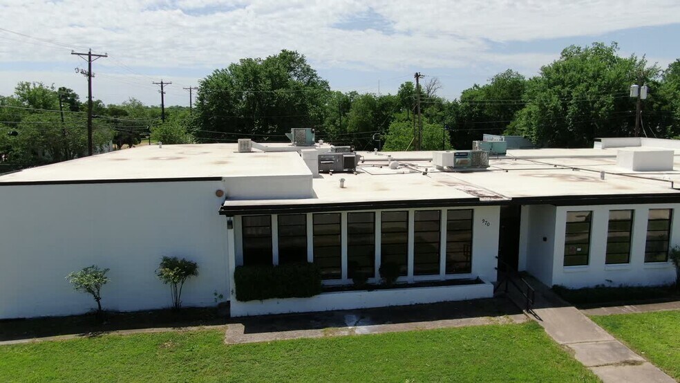 Primary Photo Of 970 E Humbolt St, Fort Worth Medical For Lease