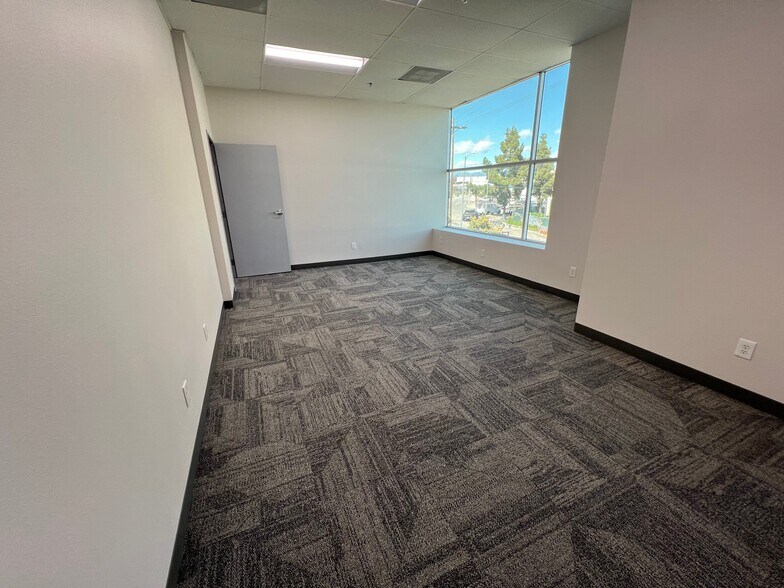 More Photos Of 1501-1509 Rio Vista Ave, Los Angeles Unknown For Lease