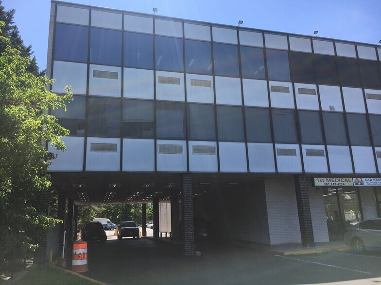 More Photos Of 5612 Saint Barnabas Rd, Oxon Hill Office For Sale