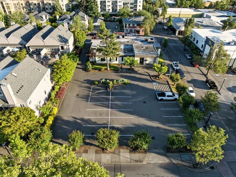 More Photos Of 400 NE Roberts Ave, Gresham Medical For Sale