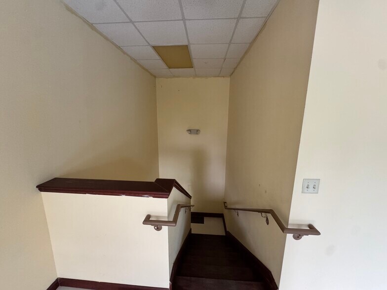 More Photos Of 4333 Silver Star Rd, Orlando Warehouse For Sale