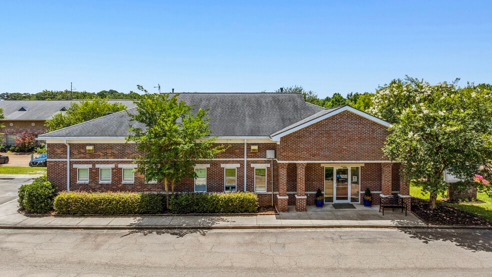 Primary Photo Of 128 River View Dr, Flowood Medical For Sale