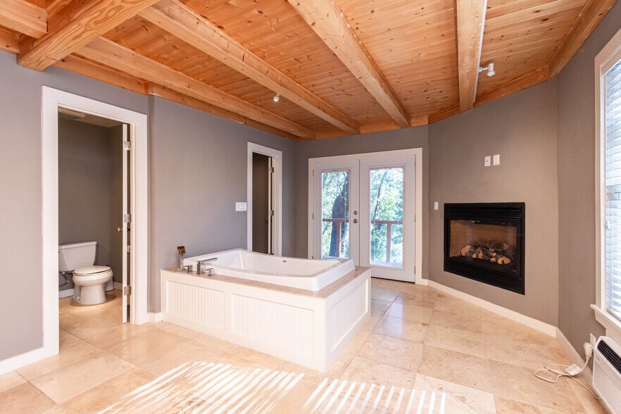 More Photos Of 3077 Miles Way, Placerville Multifamily For Sale