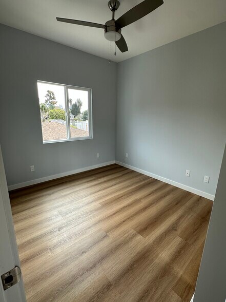 More Photos Of 2689 Reynard Way, San Diego Apartments For Sale