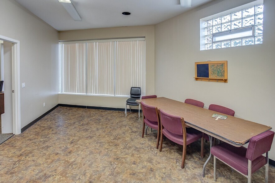 More Photos Of 8400 N Broadway, Saint Louis Religious Facility For Sale