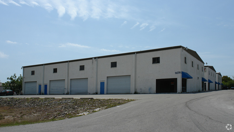 Primary Photo Of 16260-16280 Old US 41, Fort Myers Warehouse For Sale