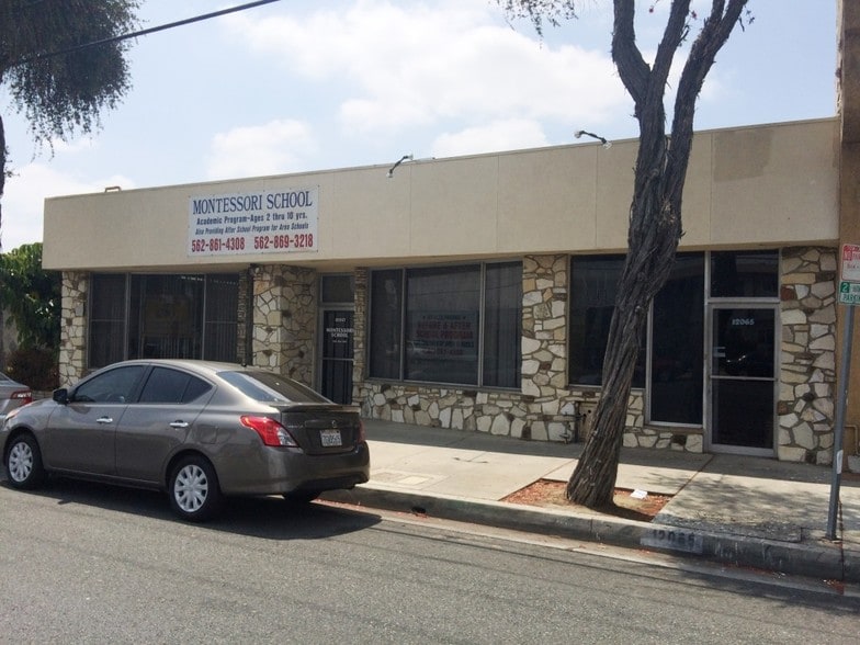 More Photos Of 12065 Paramount Blvd, Downey Storefront For Lease