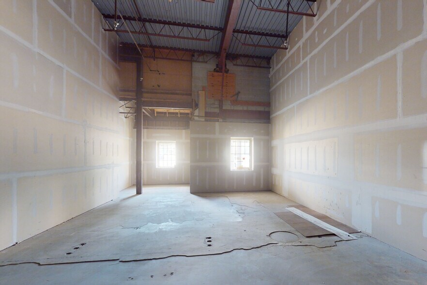 More Photos Of 79 Route 46 East, Hackettstown Unknown For Lease