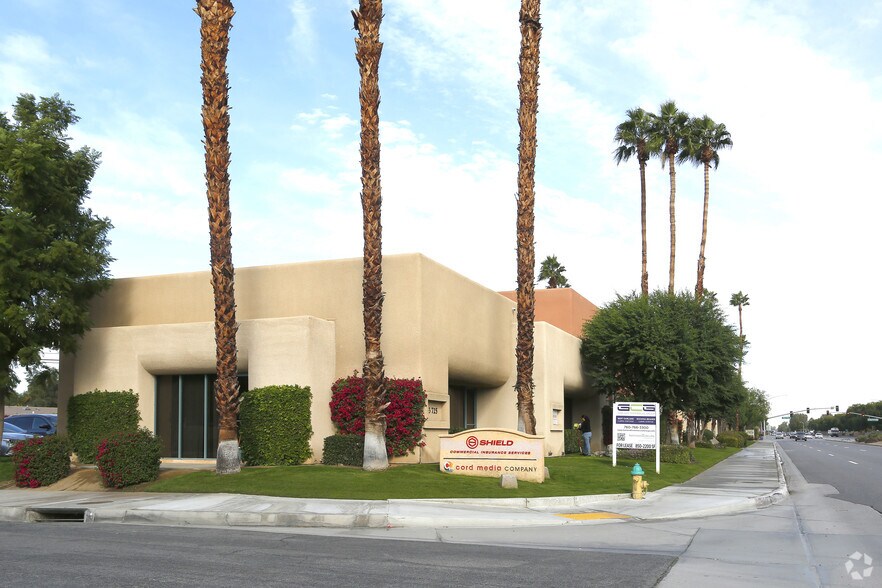 More Photos Of 43725 Monterey Ave, Palm Desert Medical For Lease