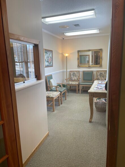 More Photos Of 4010 E North St, Greenville Office For Lease