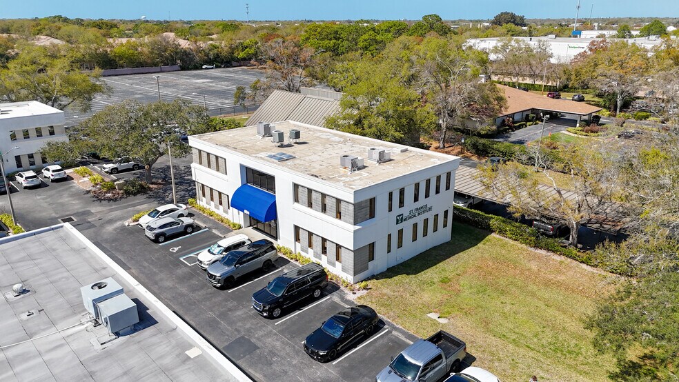 More Photos Of 804 N Belcher Rd, Clearwater Office For Sale