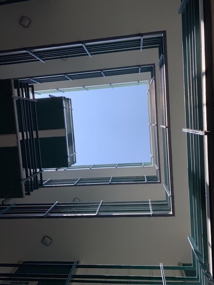 More Photos Of 650 W Duarte Rd, Arcadia Medical For Lease