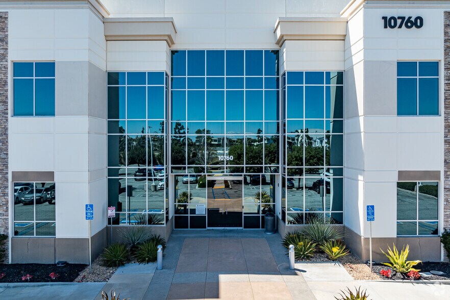 More Photos Of 10760 4th St, Rancho Cucamonga Office For Sale